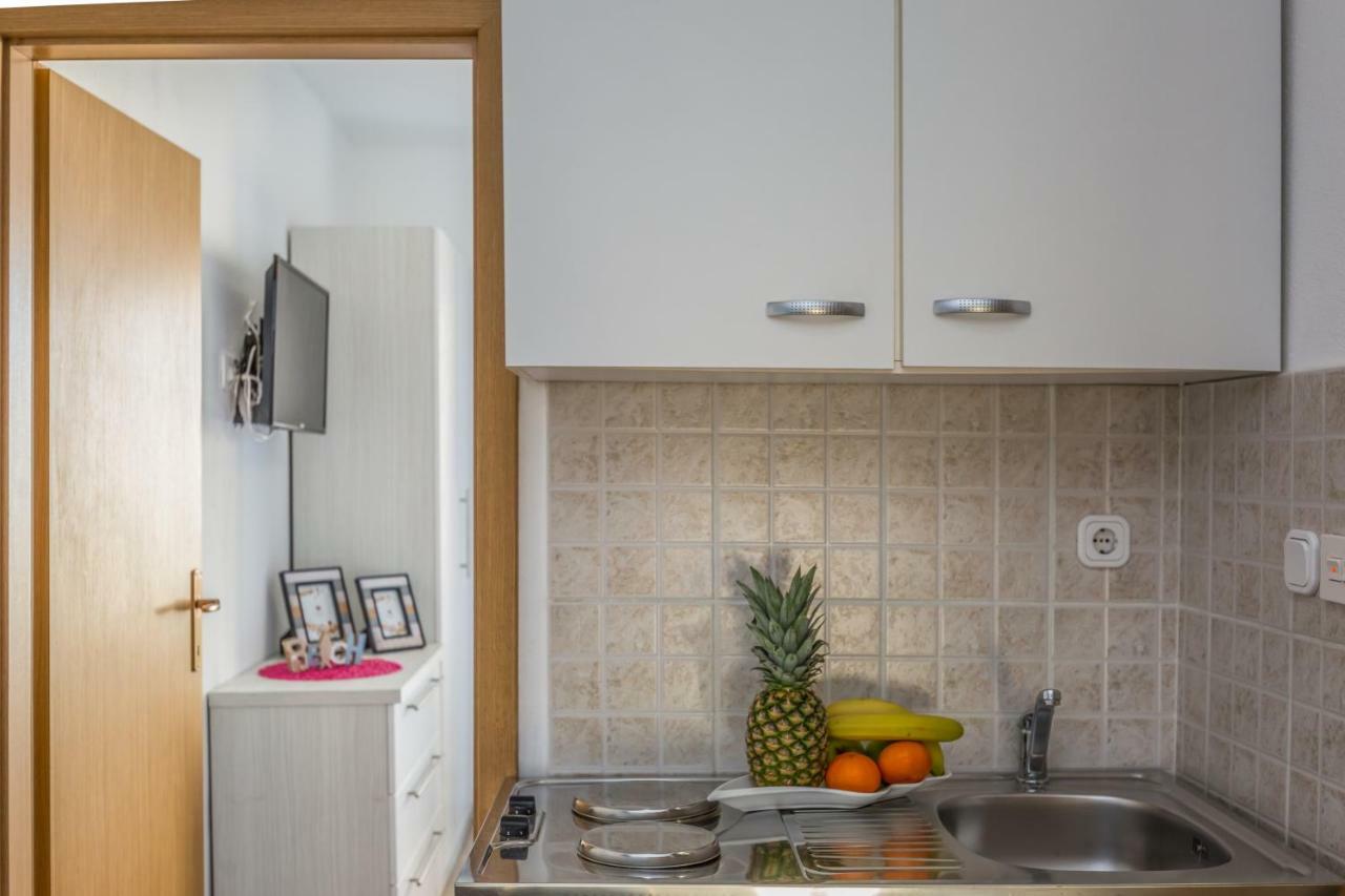 Apartments Lana Makarska Exterior photo